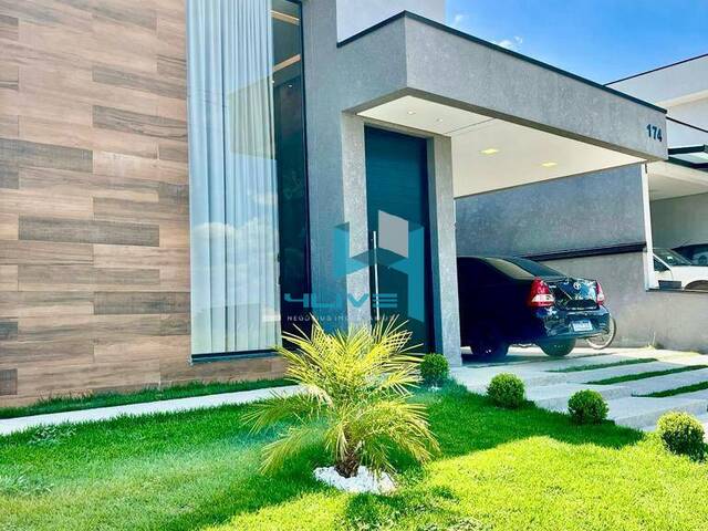 #13 - Casa para Venda em Itupeva - SP - 2